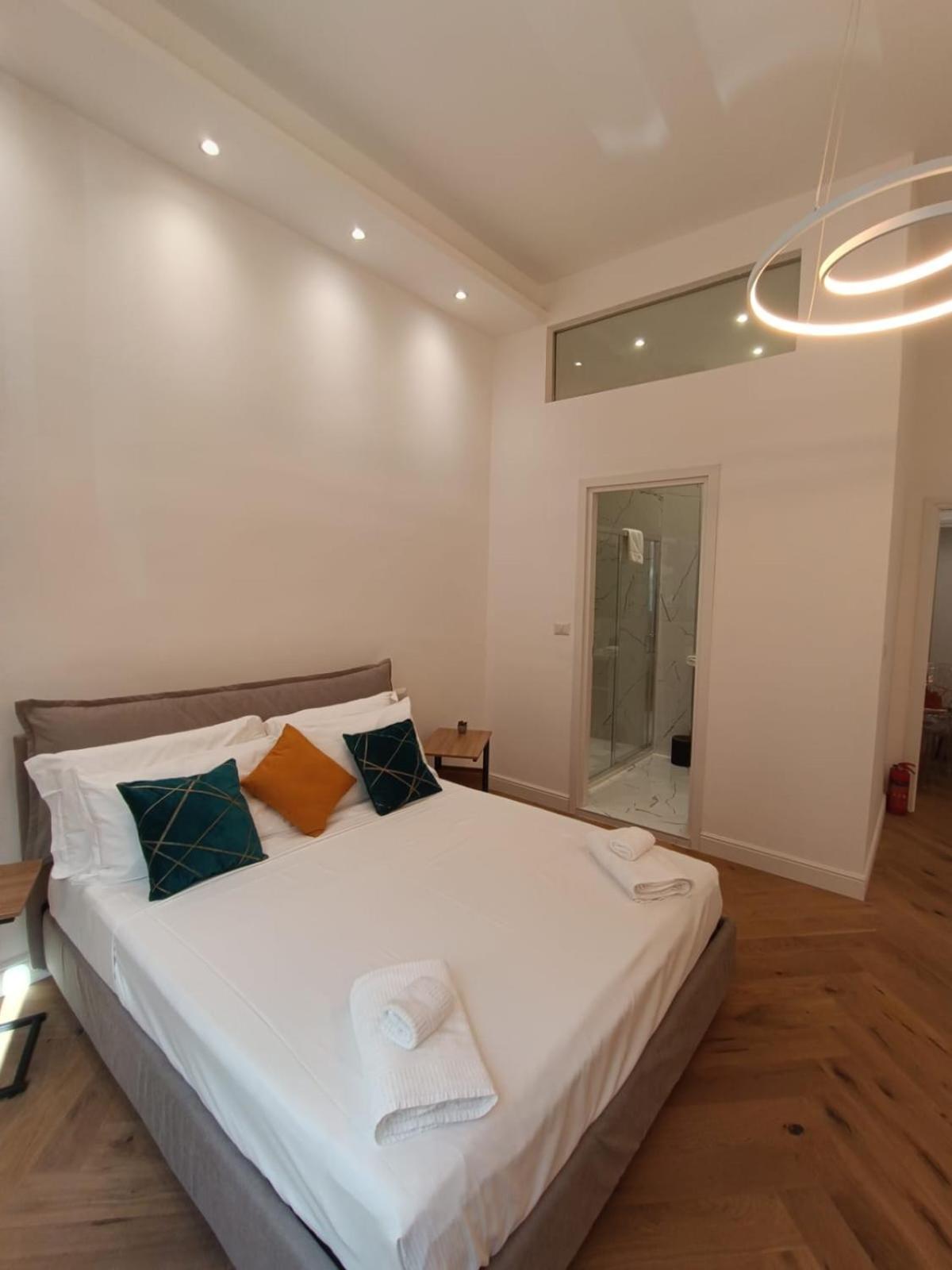 Be-C0 Centrale New Double Suite Milan Exterior photo