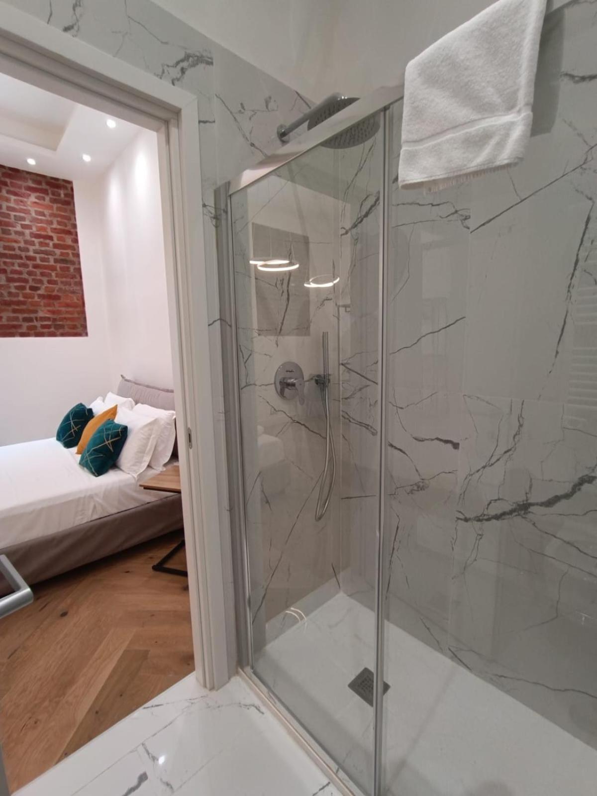Be-C0 Centrale New Double Suite Milan Exterior photo